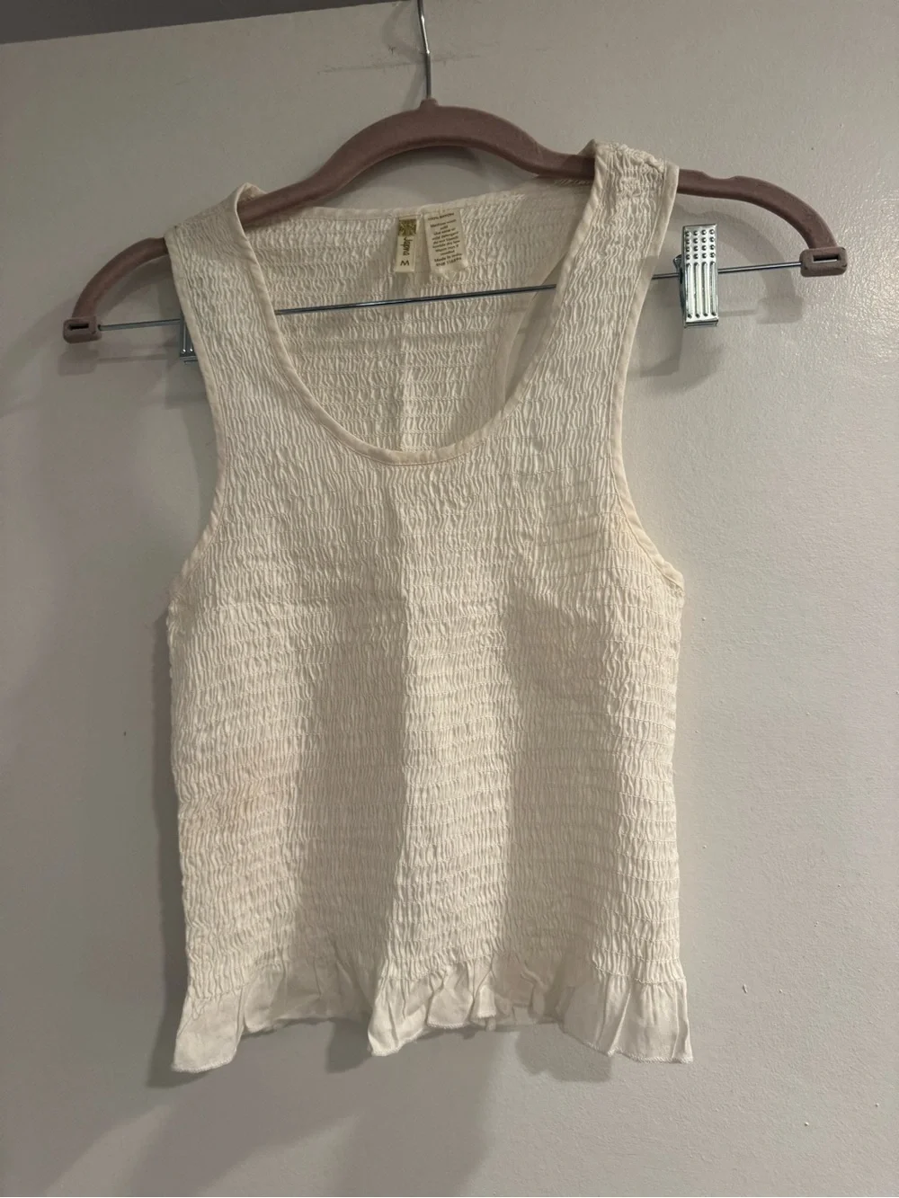 Japna Cream Textured Ruffle Hem Tank Top Women’s Medium M